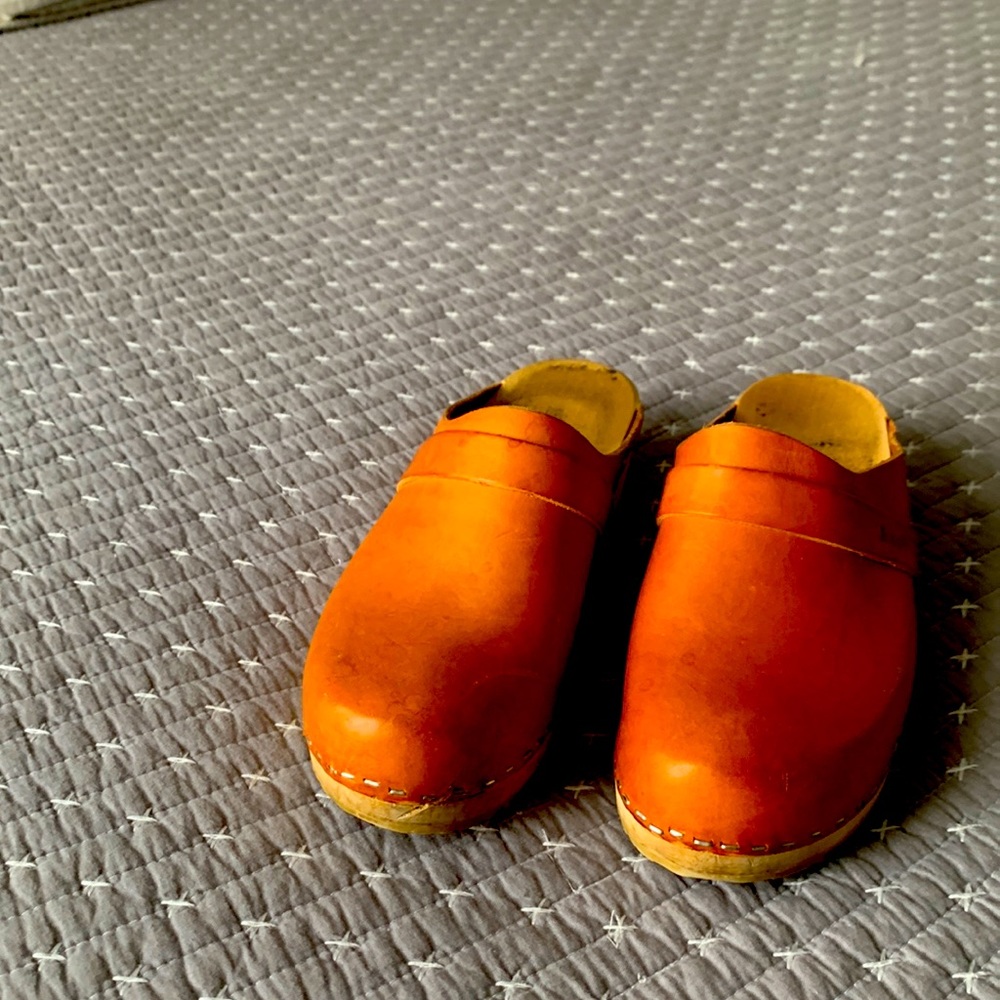 Hasbeens clogs